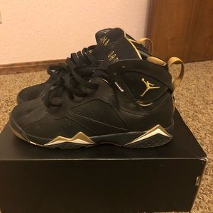 Jordan Retro 7 Golden Moments Pack